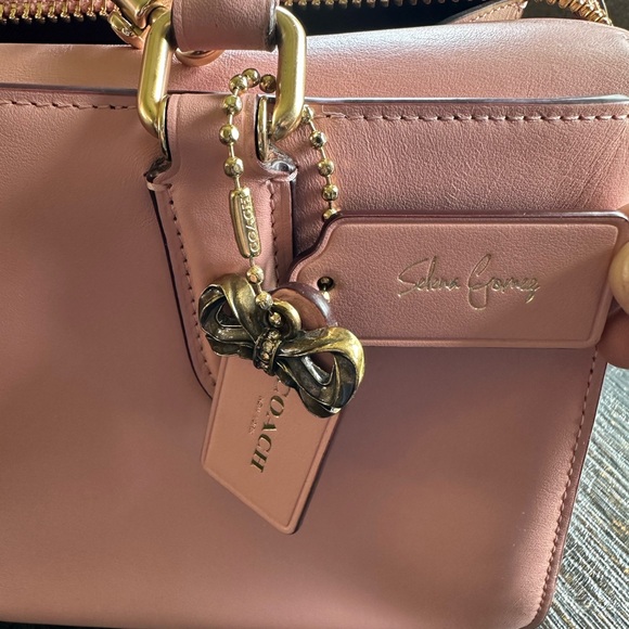 Limited Edition Selena Gomez x Coach purse - Picture 13 of 16